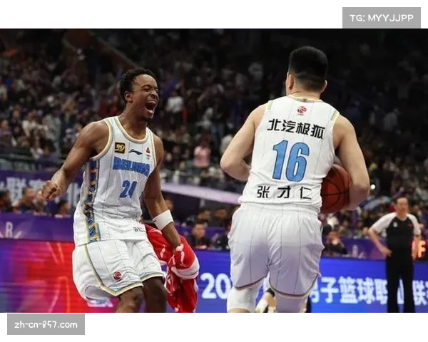 山东泰山仅更换一名外援 阿尔瓦罗替代洛佩斯成调整幅度最小球队